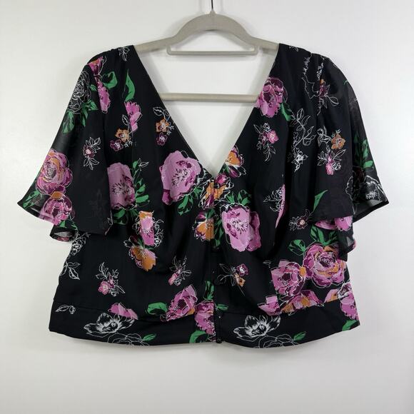 Torrid Black Floral Cropped Blouse 2X Smocked Flutter Sleeve Dark Floral V Neck - Picture 2 of 12
